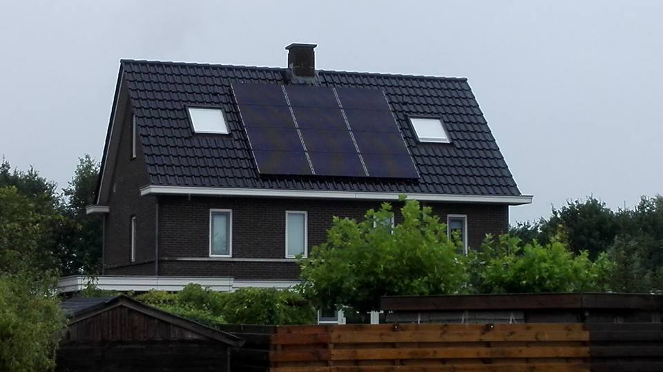 Axitec Energy Solar Germany 280 Wp mono black panelen